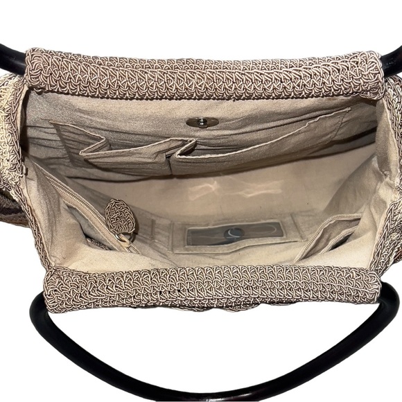 Nine West Vintage Crochet Knit Beach Chevron Wooden Top Handle Hobo Bag - Picture 7 of 14